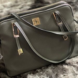 Classy shoulder bag